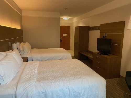 Holiday Inn Express Hotel Galveston West-Seawall image 18