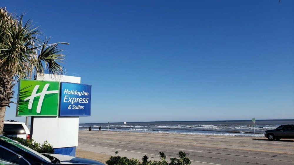 Holiday Inn Express Hotel Galveston West-Seawall Image 21