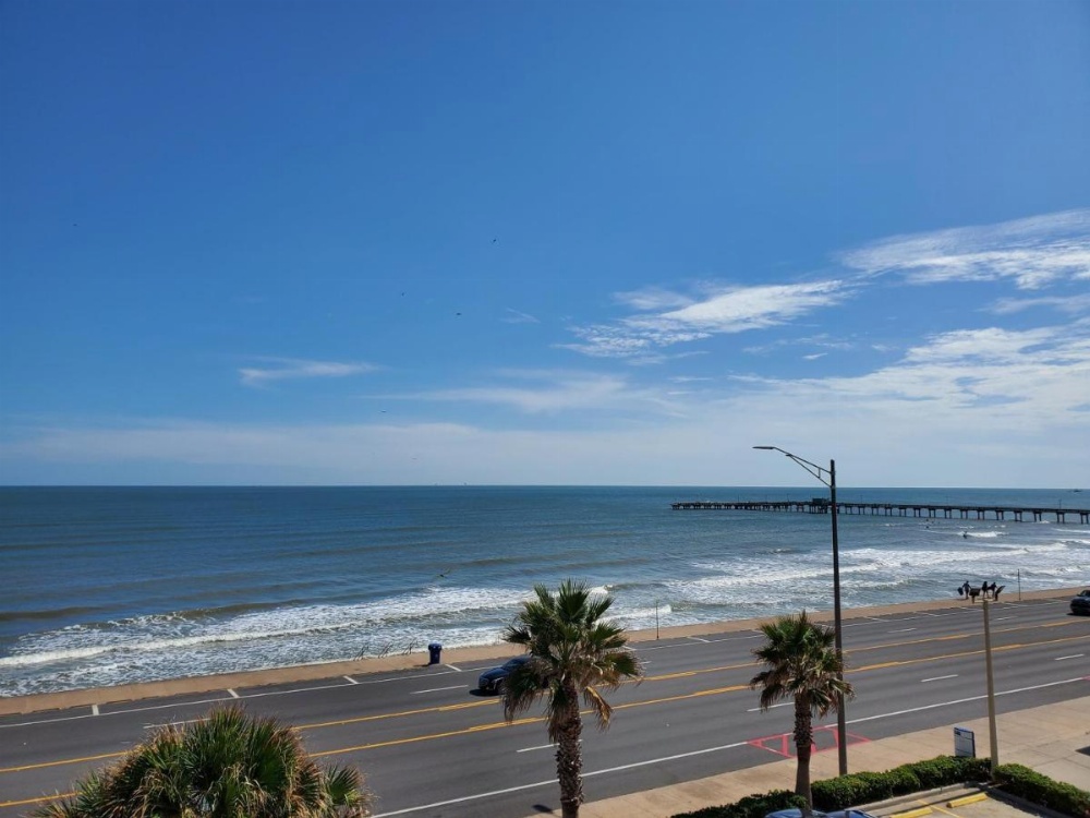 Holiday Inn Express Hotel Galveston West-Seawall Image 29