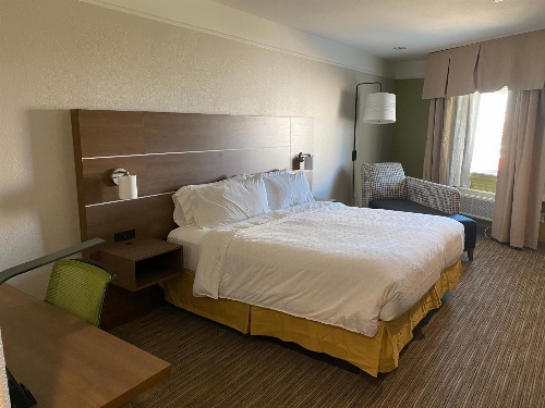 Holiday Inn Express Hotel Galveston West-Seawall image 3